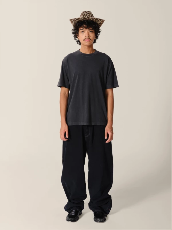 T-Shirt Nera 'Logo' in jersey di cotone organico con effetto sbiadito 2