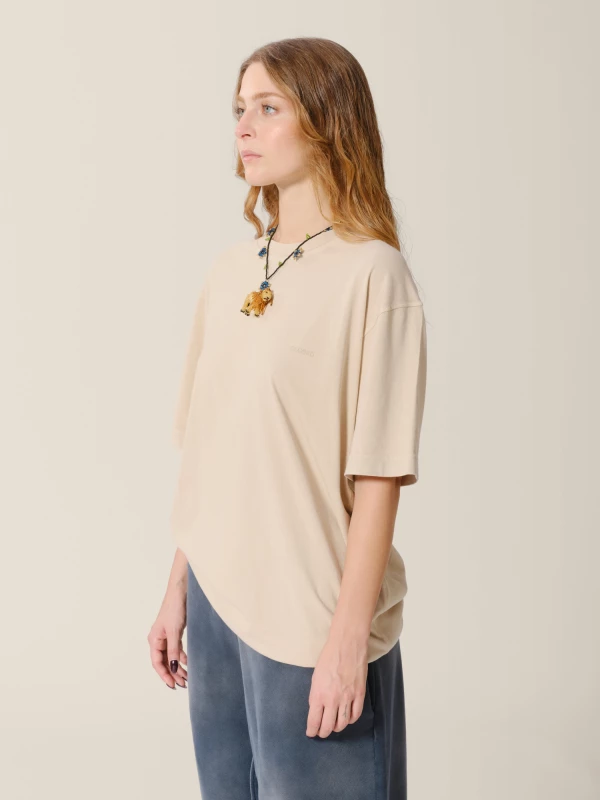 T-Shirt Beige 'Logo' in jersey di cotone organico con effetto spiadito 2