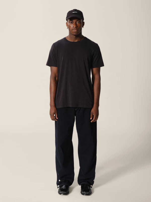 T-Shirt Nera Girocollo in misto cotone pesante 2