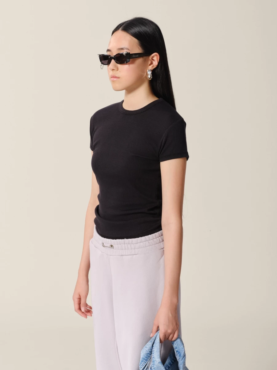 T-Shirt Nera Girocollo aderente in cotone stretch a costine