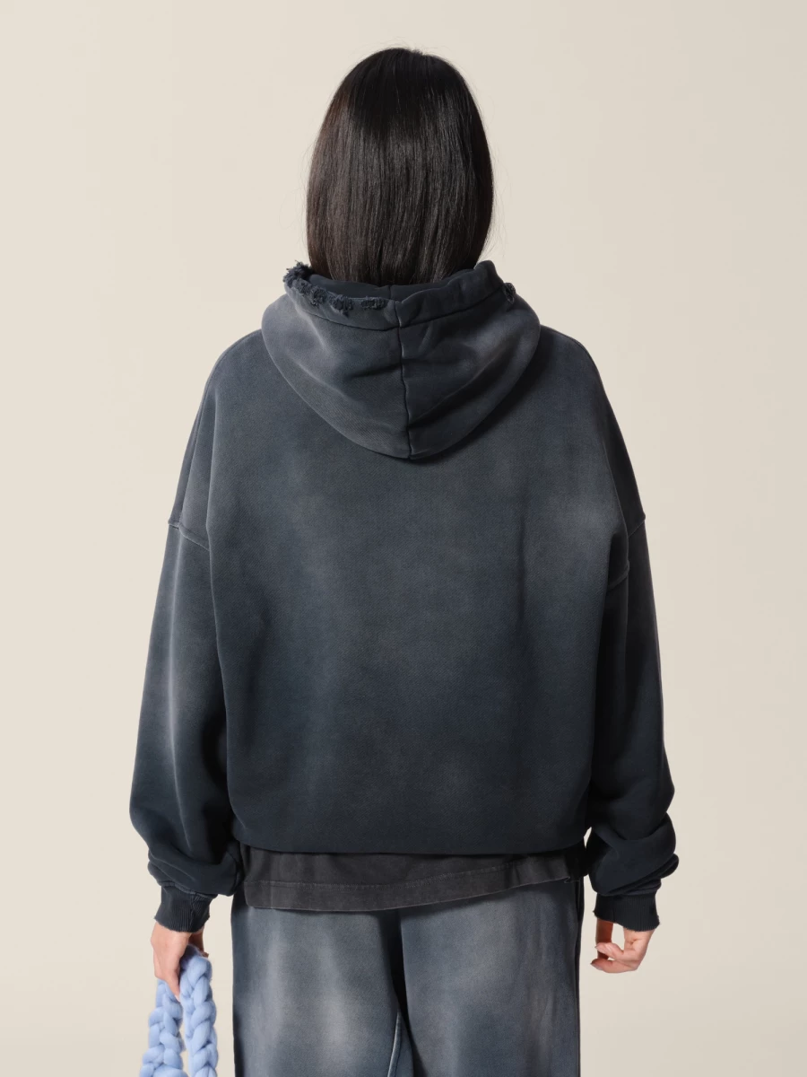 Felpa con cappuccio Nera in cotone effetto sbiadito con strappi