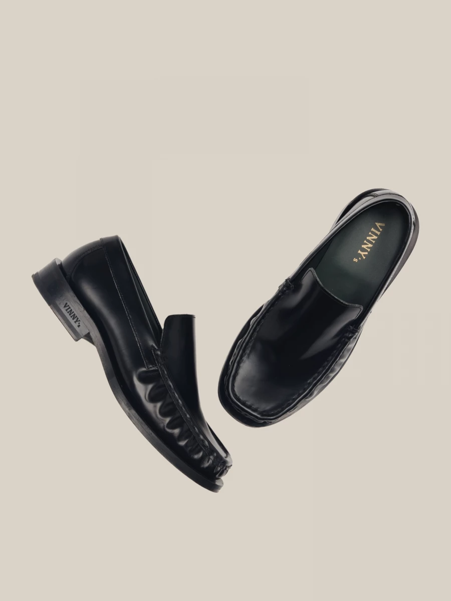 Black 'Yardee' Polido Leather Loafer Mocassins