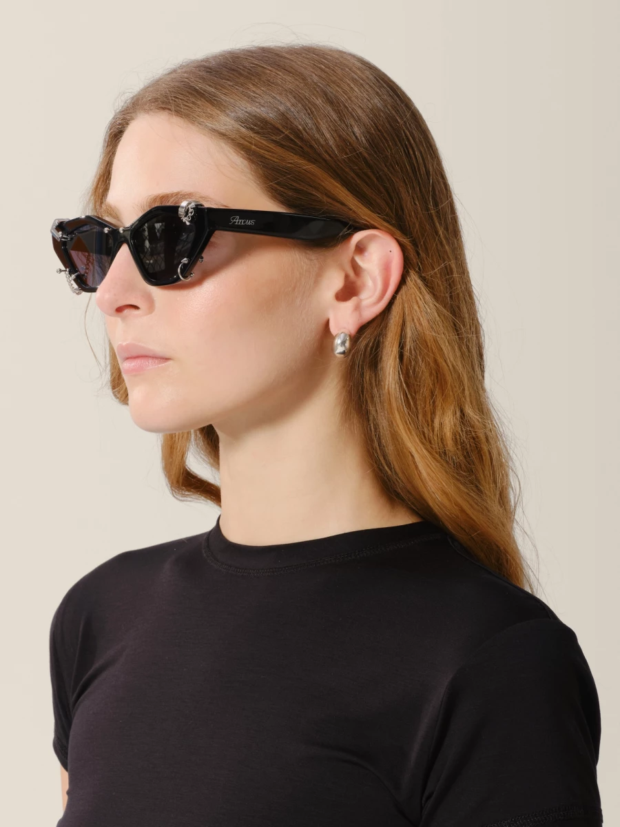 Black 'Auriga' Alpha Piercings Sunglasses