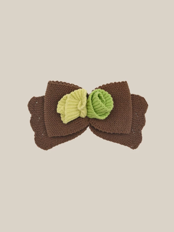 Clip per capelli Marrone 'Bow' con applicazioni floreali in cotone organico