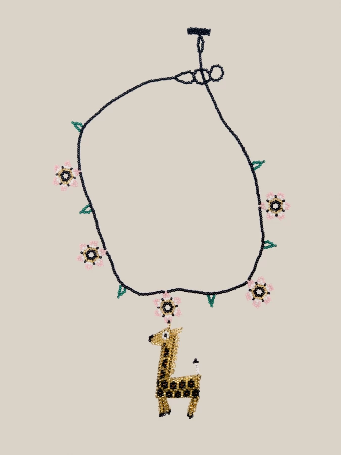 Collana 'Giraffe Flowers' in perline realizzata a mano