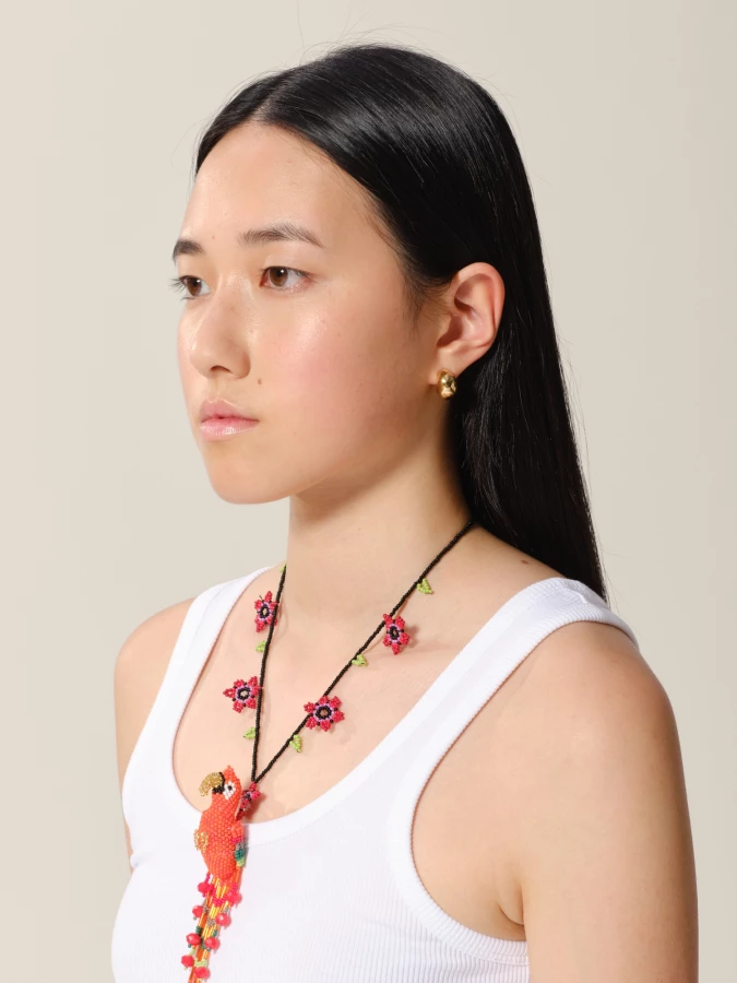 Collana 'Macaw Flowers' in perline realizzata a mano