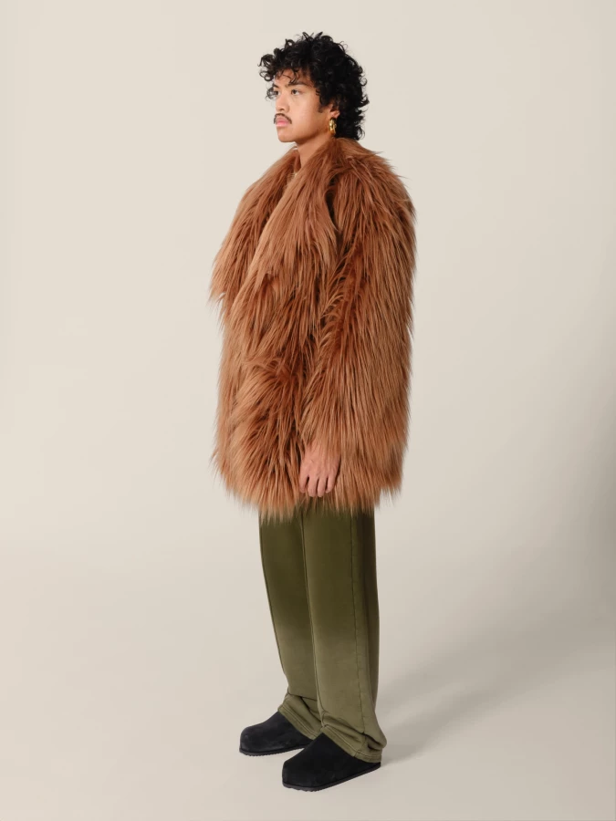 Cappotto Cammello 'Bacon' in pelliccia ecologica a pelo lungo