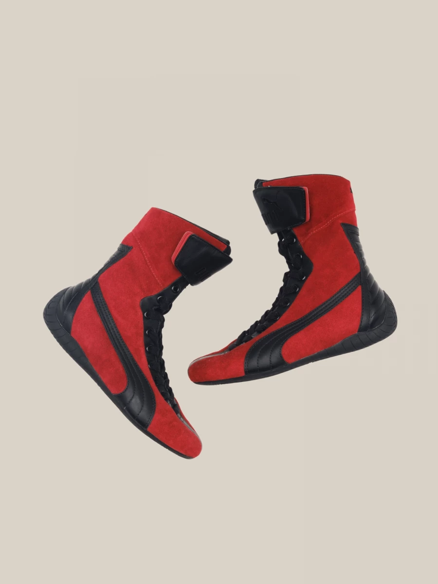 Red and Black Steilkurve Sneakers