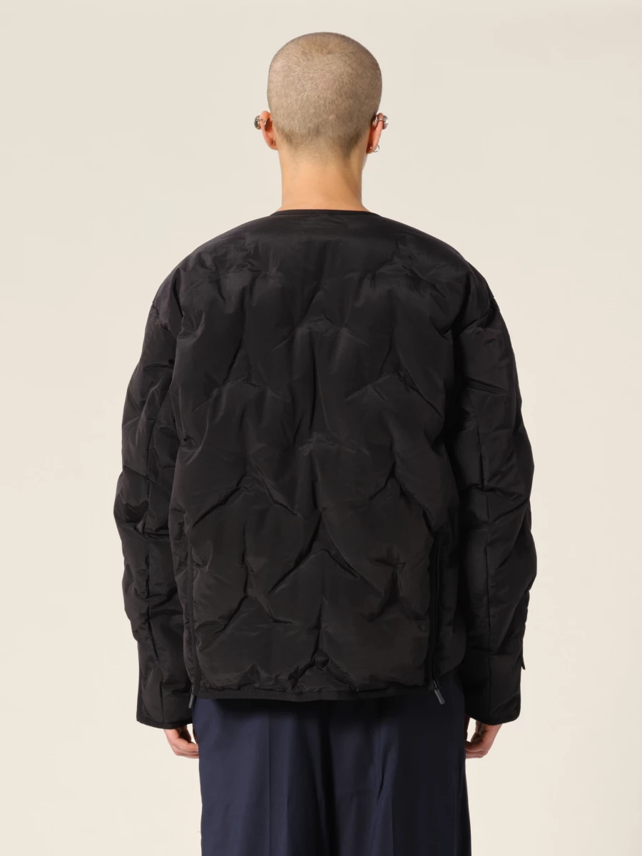 Piumino nero 'Cyberen III' senza colletto con nastri sfrangiati