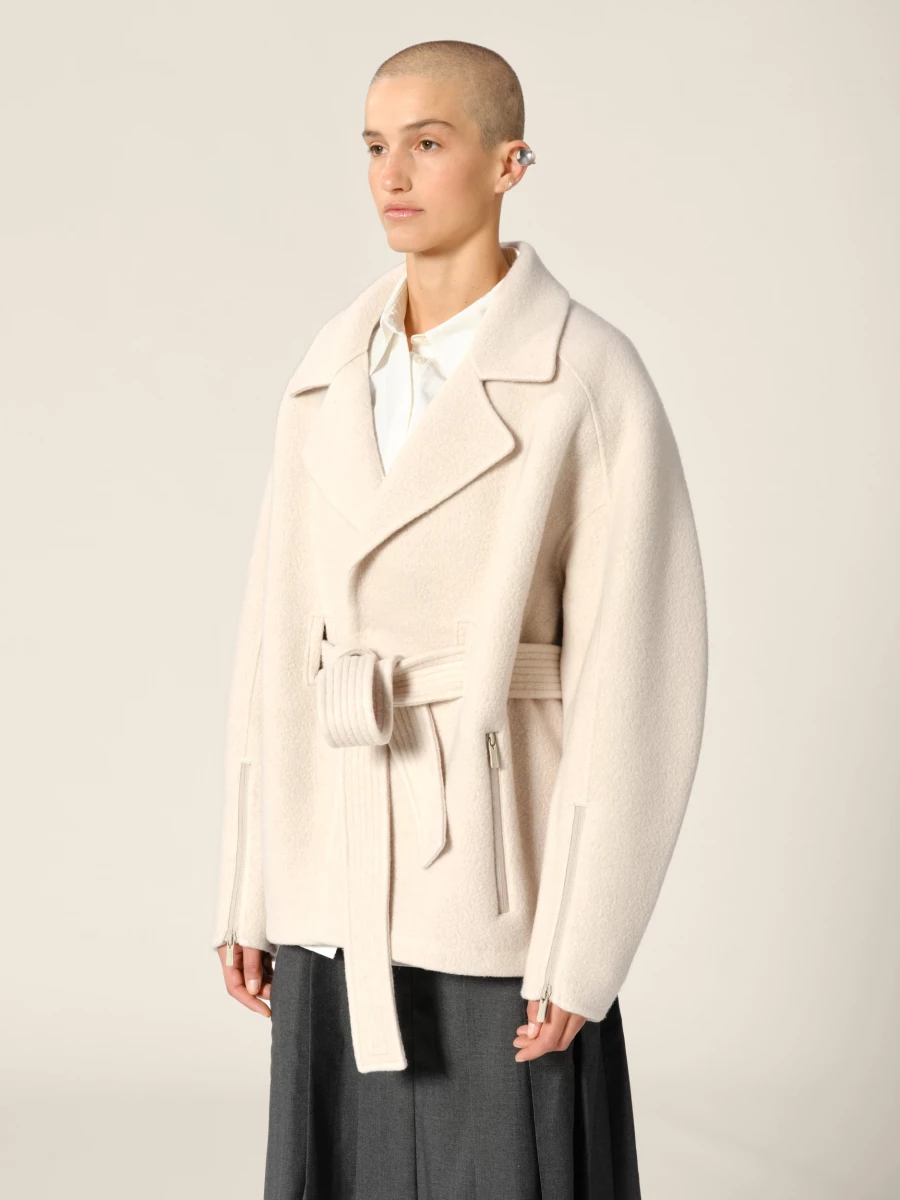 Beige coat 'Dapper' in wool with belt