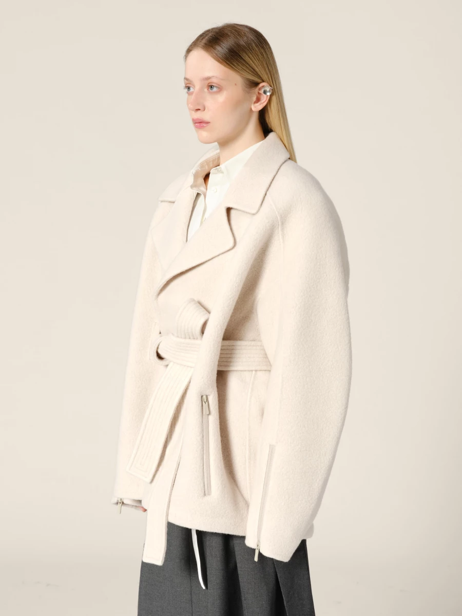 Beige coat 'Dapper' in wool with belt