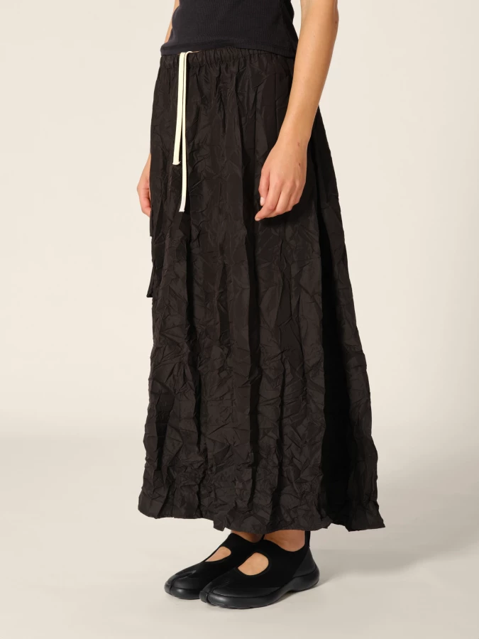 Black 'Ayta' crinkled midi skirt