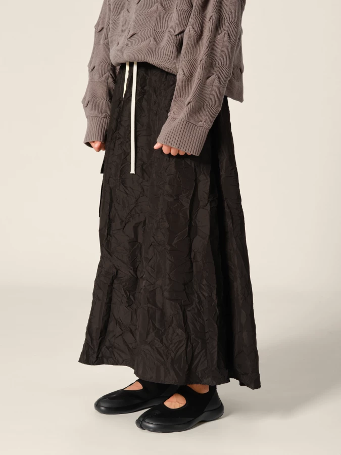 Black 'Ayta' crinkled midi skirt