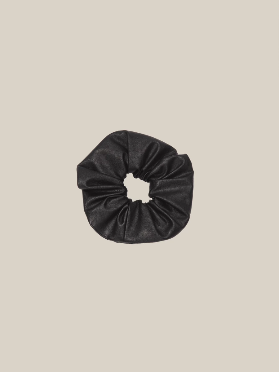 Black 'Maya' Vegan Leather Scrunchie