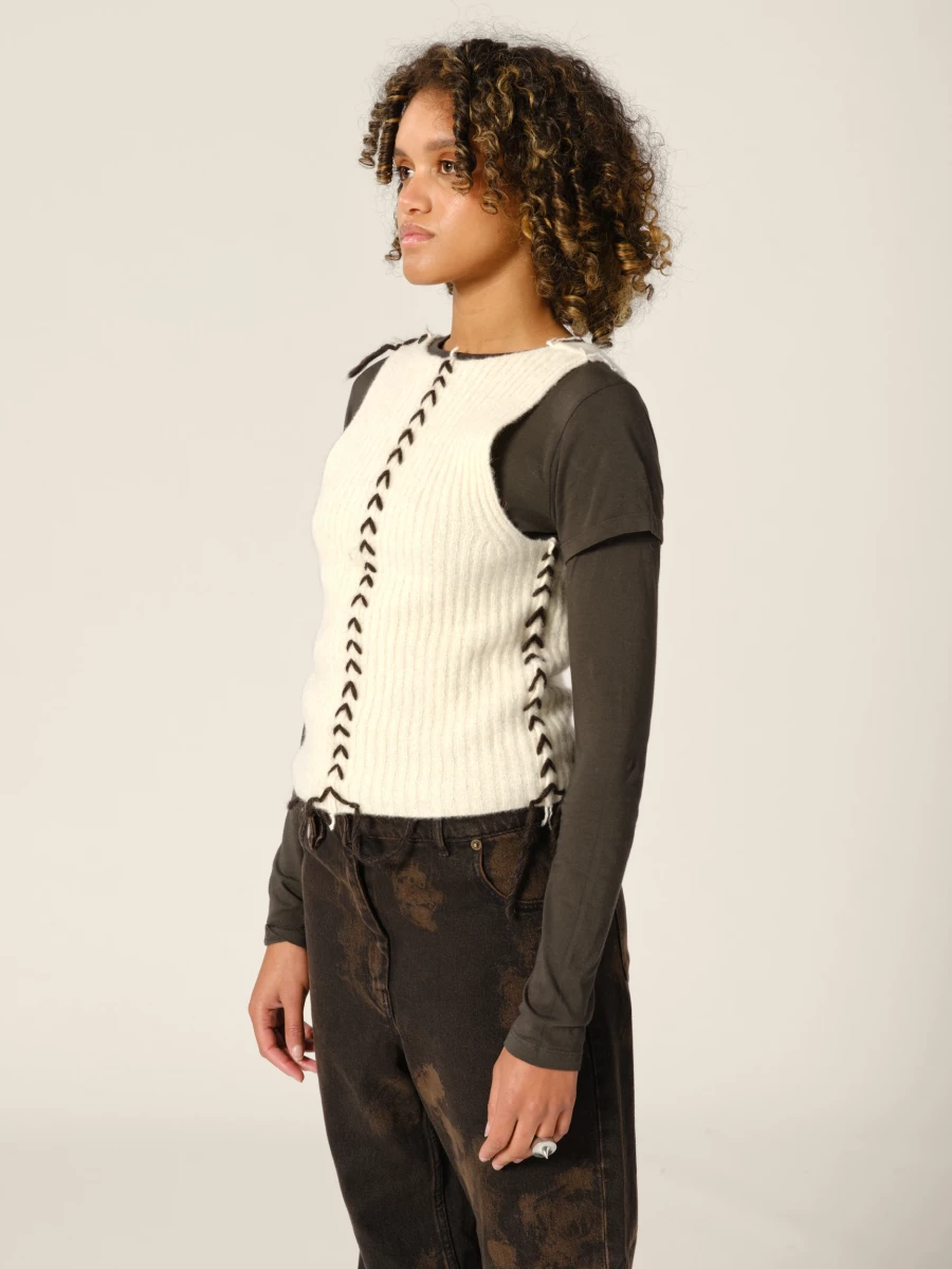 Ivory Knit Cropped Ribbed Cashmere Tank Top with Contrasting Details