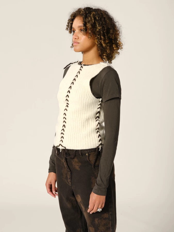 Ivory Knit Cropped Ribbed Cashmere Tank Top with Contrasting Details