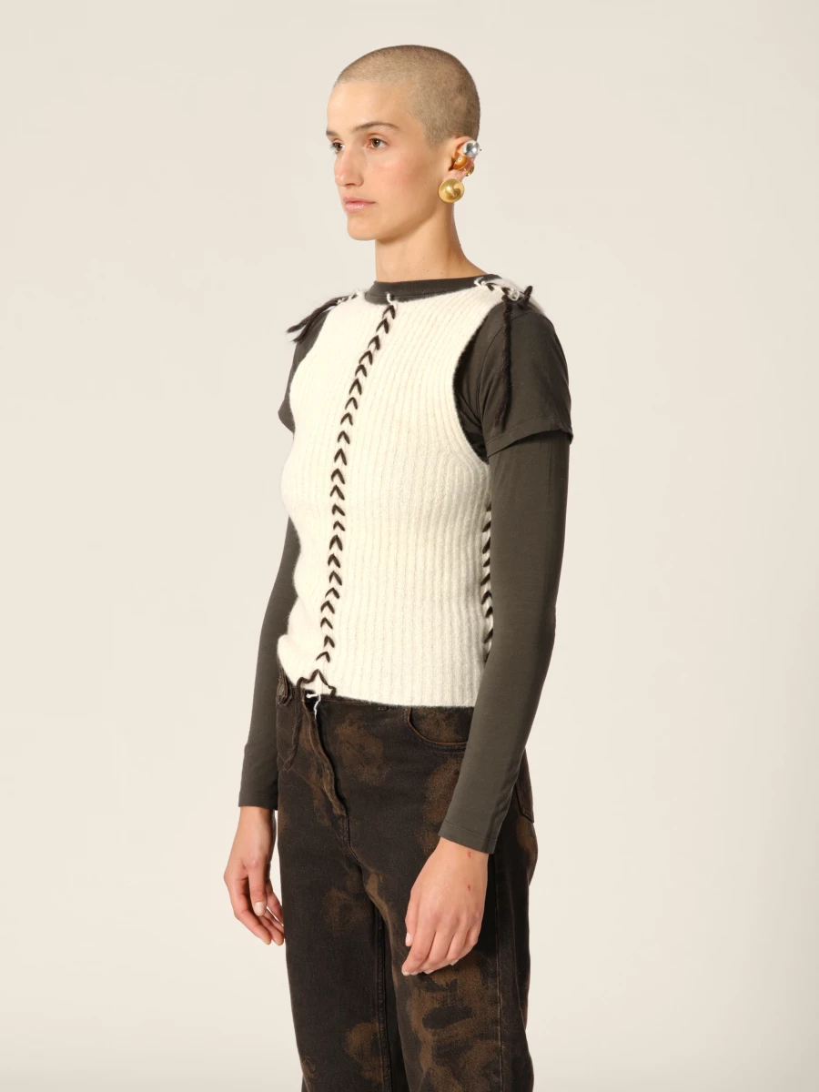 Tank Top Avorio in puro Cashmere a costine con dettagli a contrasto