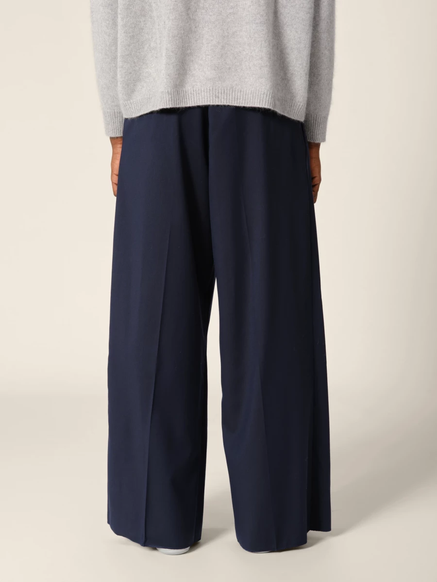 Pantaloni Blu Scuro con pieghe a gamba larga in Lana Riciclata