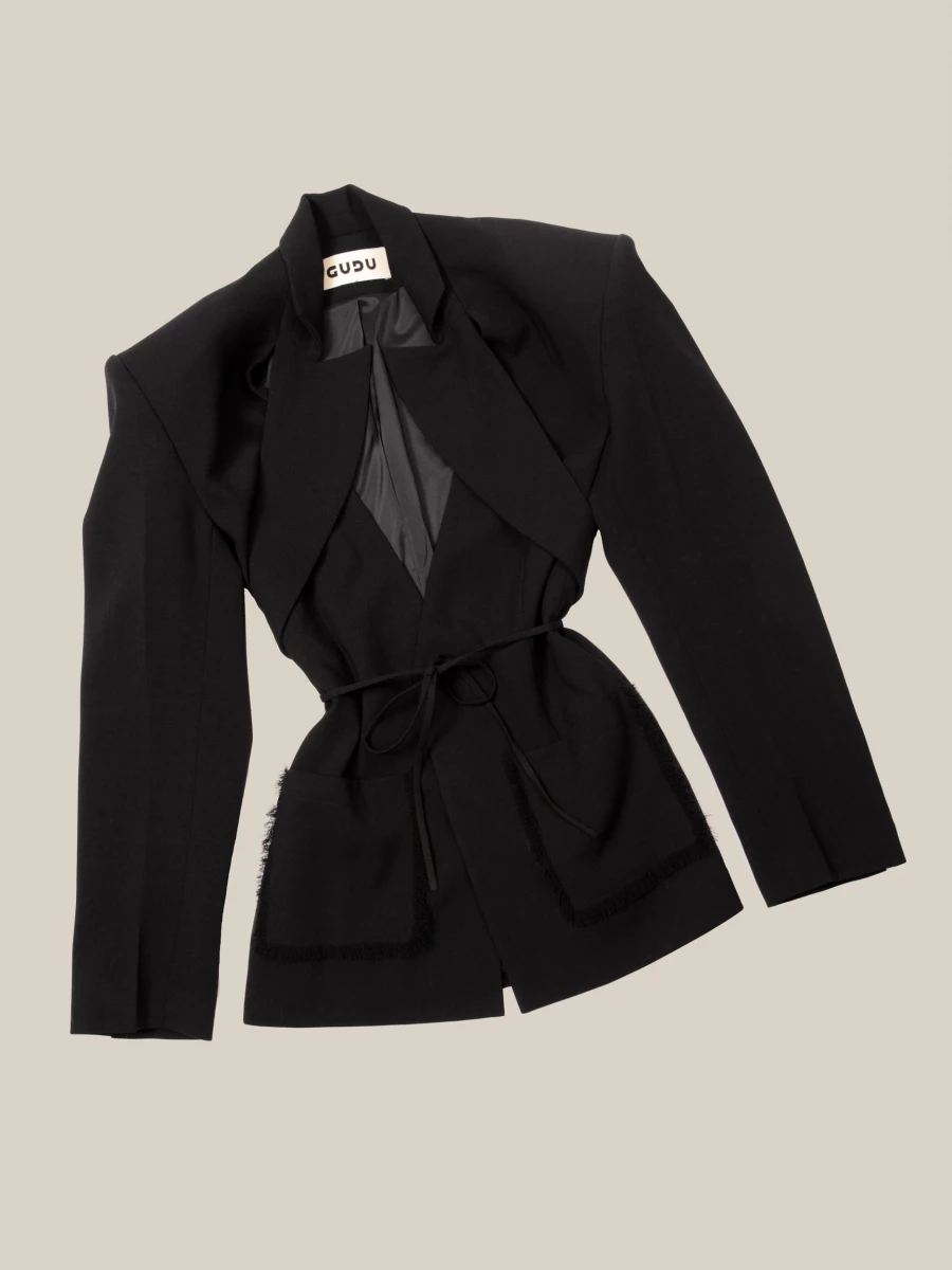 Black Volume Shoulders Decorated Patch Pocket Blazer