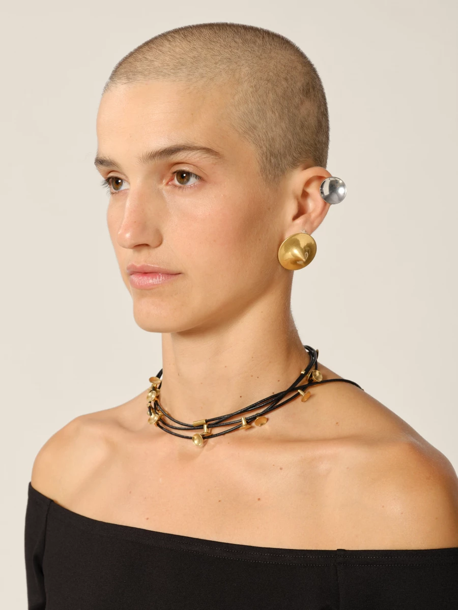 Black 'Lacet' Gold-plated Studs Necklace