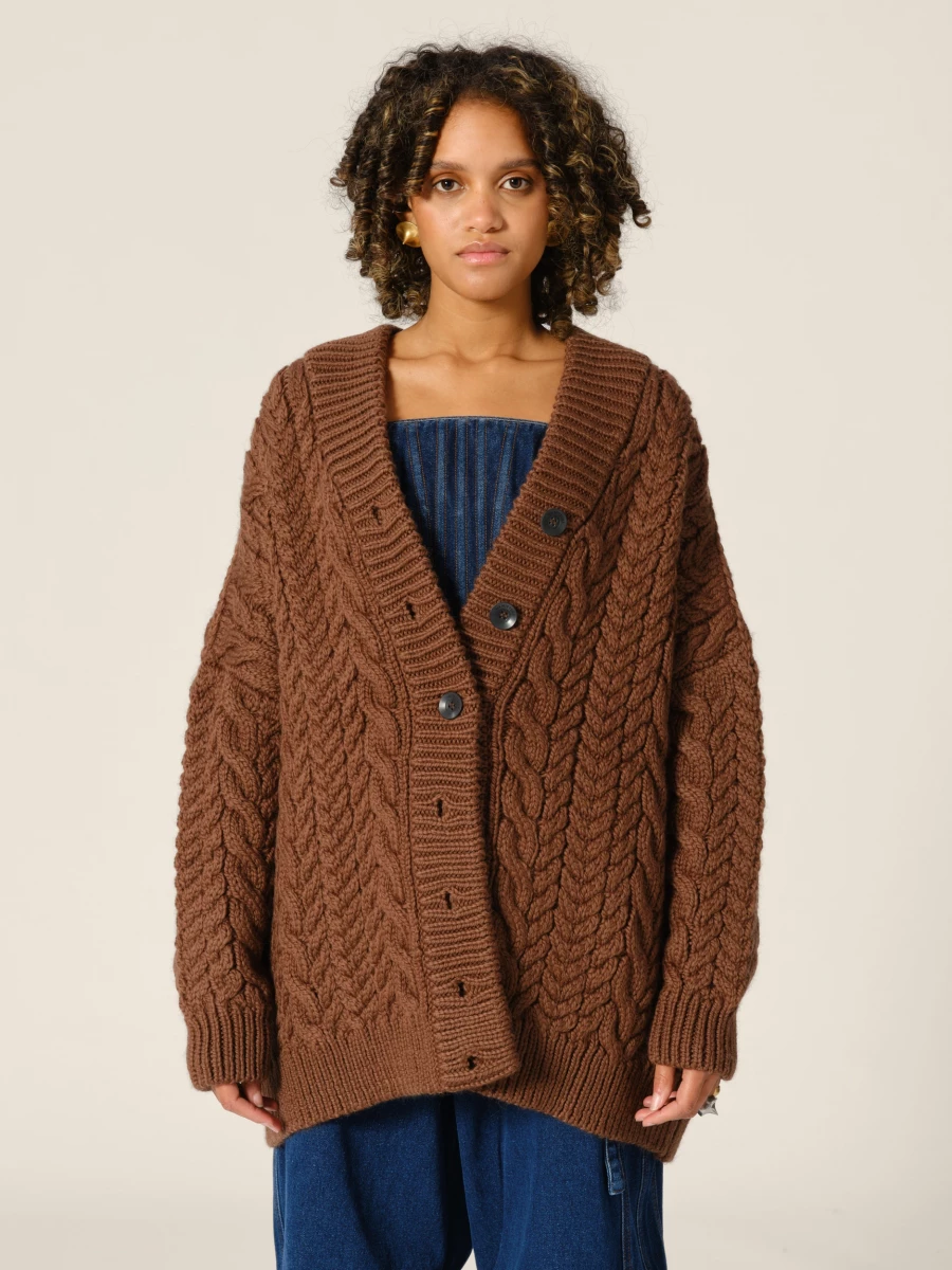 Cardigan Marrone 'Barb' in pura Lana leggera