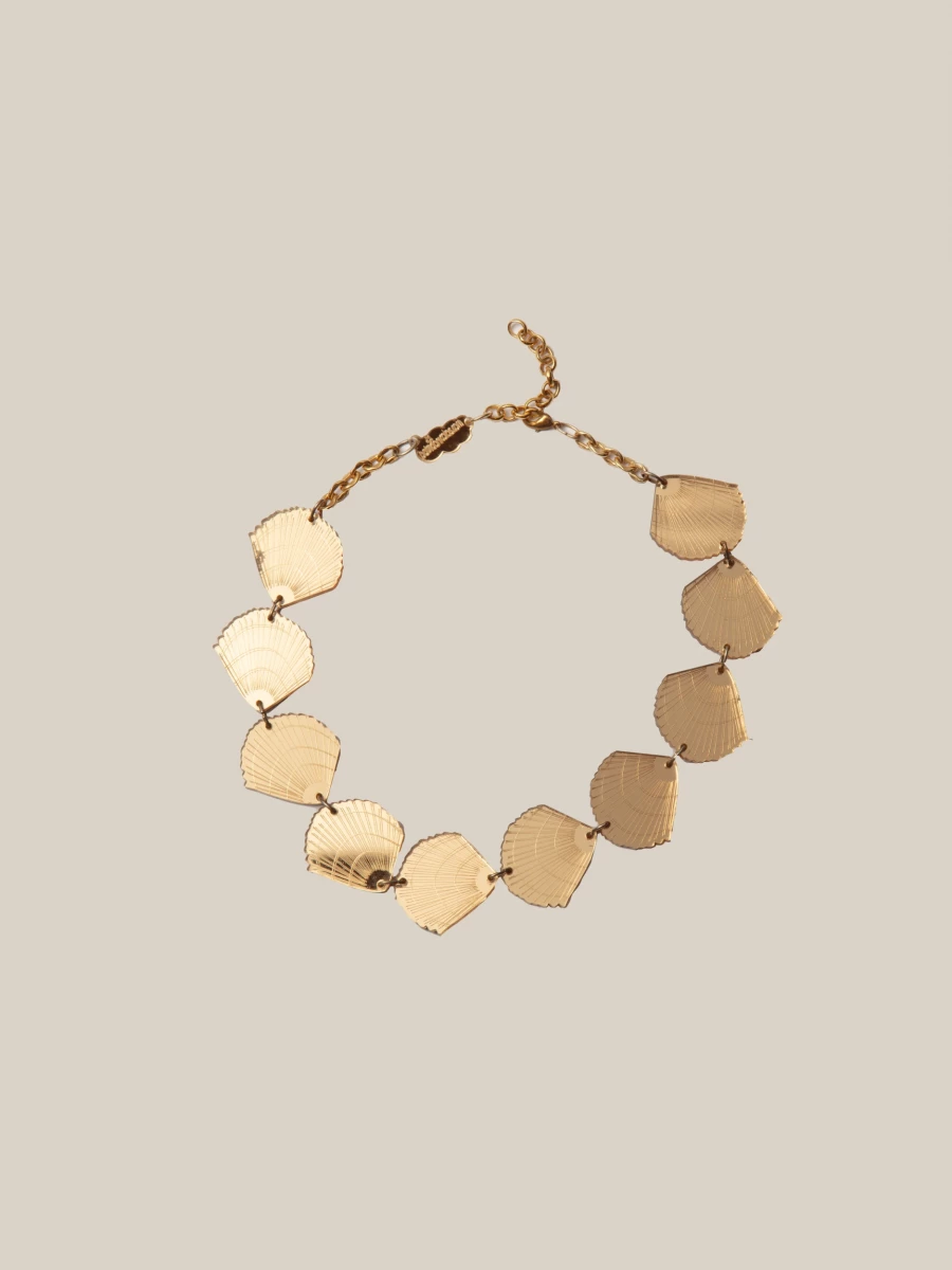 Gold Shell Vintage Chocker