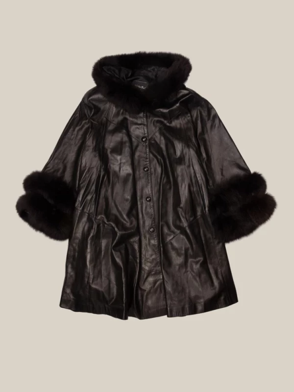 Cappotto Nero Vintage in pelle con inserti in pelliccia