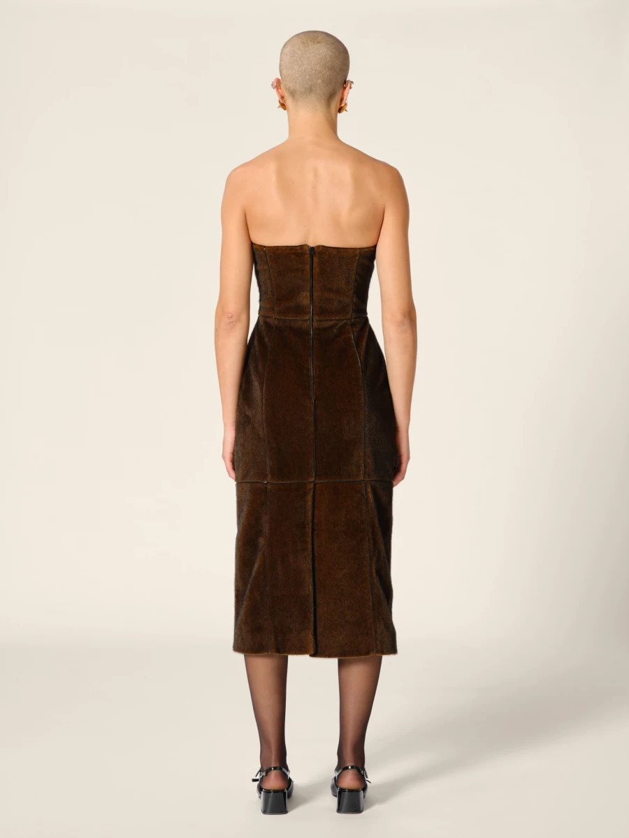 Abito Midi Marrone a Spalle scoperte in Pelliccia Ecologica con imbottitura