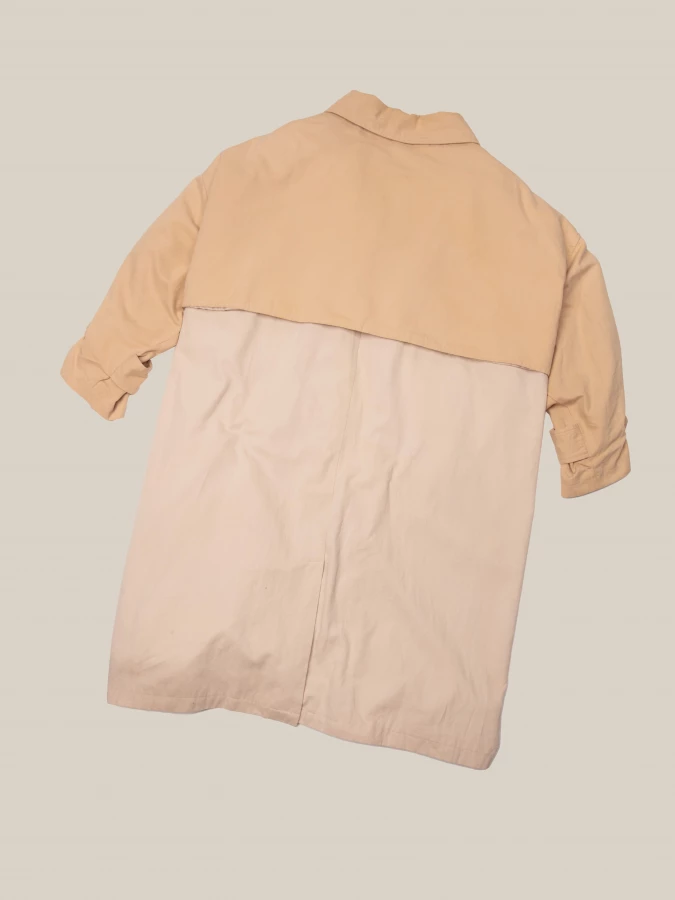 Trench Beige Avorio con mantella