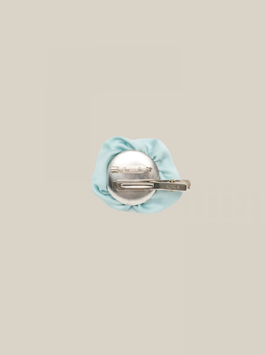 Light Blue Rose 'Atelier Rose Pin' in Satin Fabric