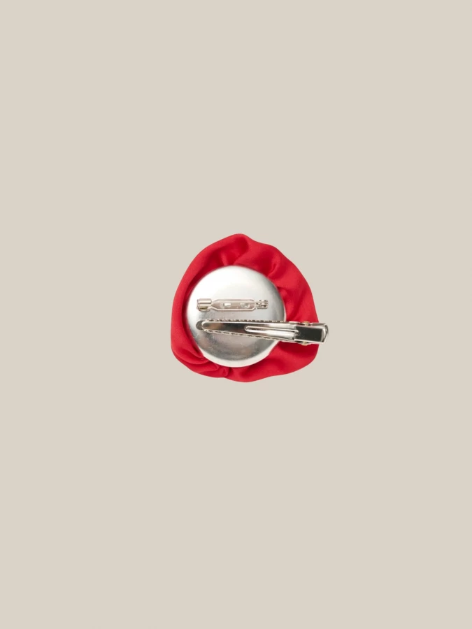 Red Rose 'Atelier Rose Pin' in Satin Fabric