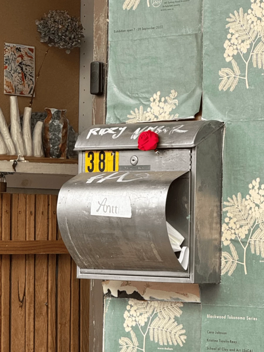 Red Rose 'Atelier Rose Pin' in Satin Fabric