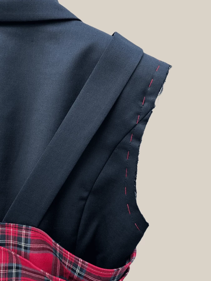 Gilet 'Roll' Nero in Tweed con inserti in Tartan