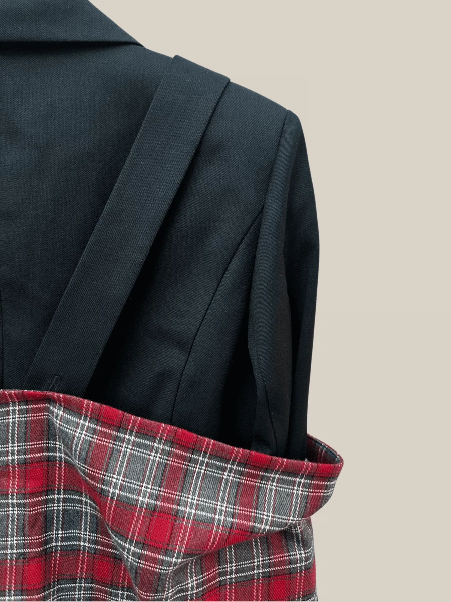Black ‘Roll' Tweed Blazer with Tartan details