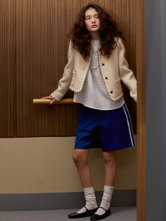 Shorts Blu con Bande Laterali a Contrasto