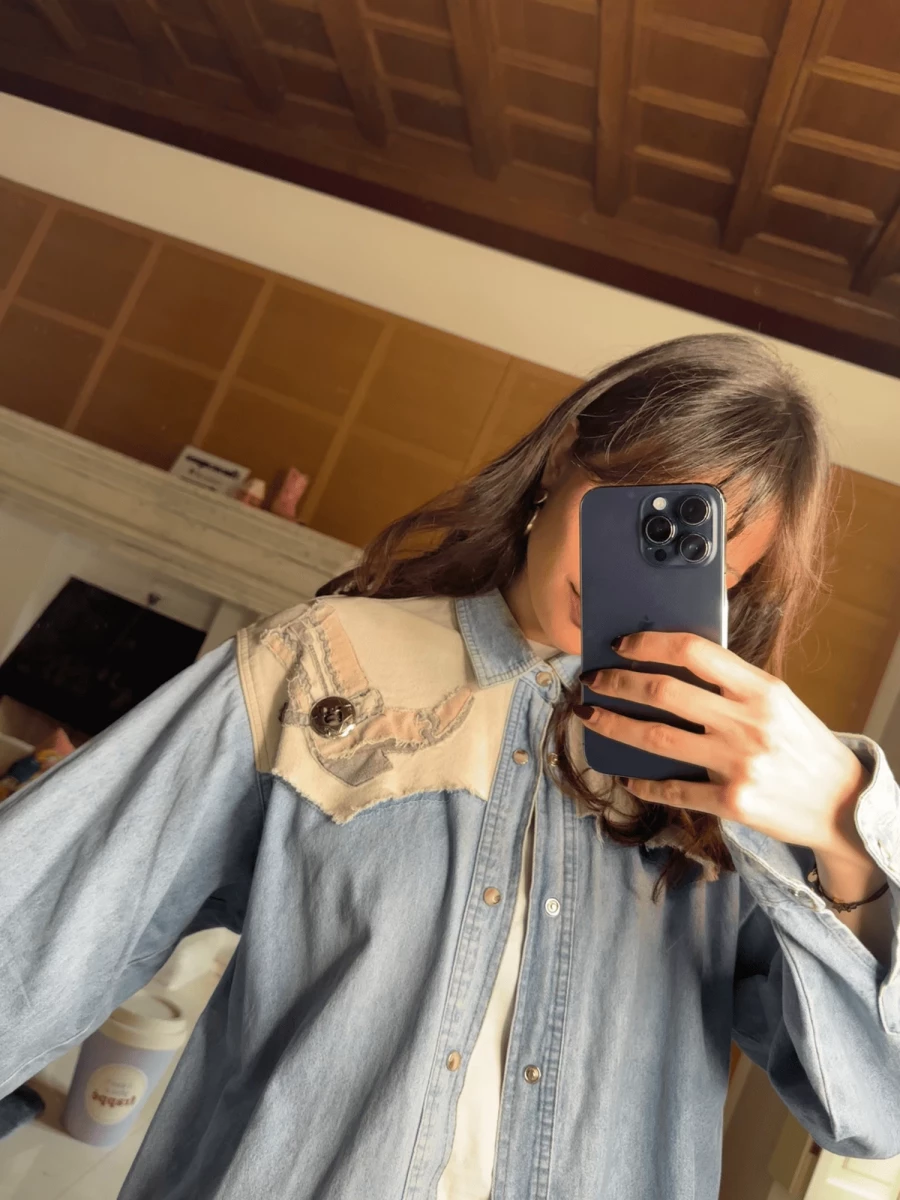 Camicia Western Denim Blu Chiaro con dettagli in metallo