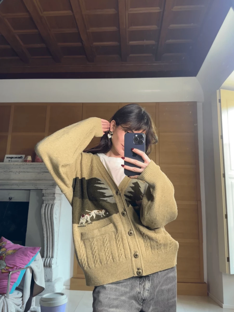 Light Green Vintage Cardigan with illusration