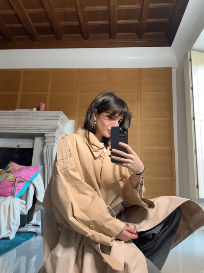 Trench Beige Avorio con mantella