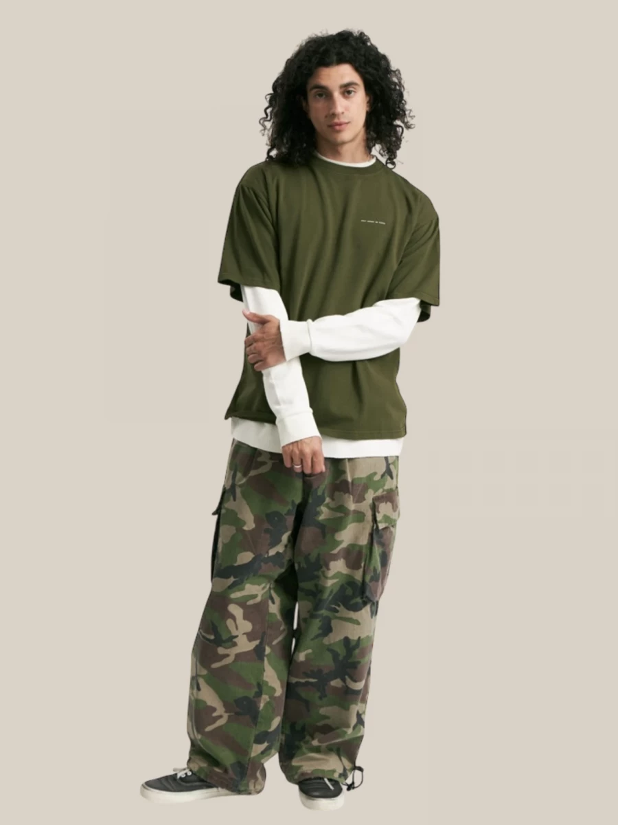 Pantaloni Cargo con Stampa Mimetica