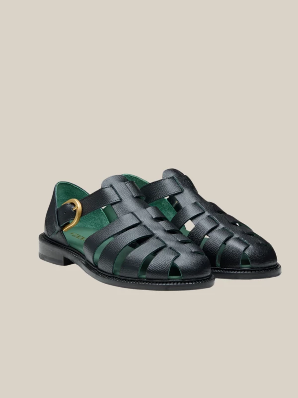 Sandalo Nero 'Fisherman' in Pelle Martellata