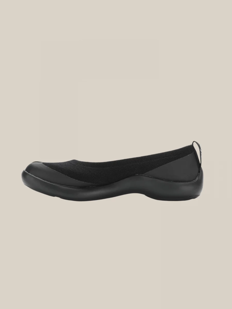 Black Tabi Ballerina in Technical Knit