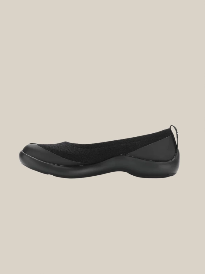 Black Tabi Ballerina in Technical Knit