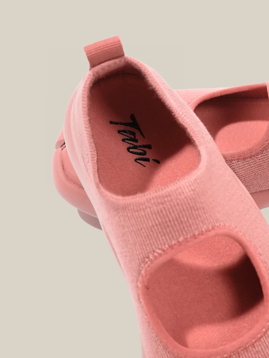 Pink tabi sandals