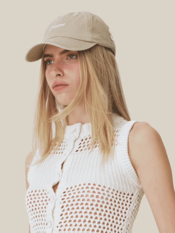 Beige Cotton Cap with Flower Embroidery 2